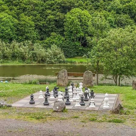 Hébergement de vacances Wellness Lakehouse Mit Sauna, Whirlpool In Der *