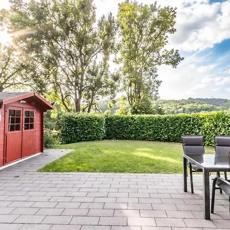 Hébergement de vacances Wellness Lakehouse Mit Sauna, Whirlpool In Der *