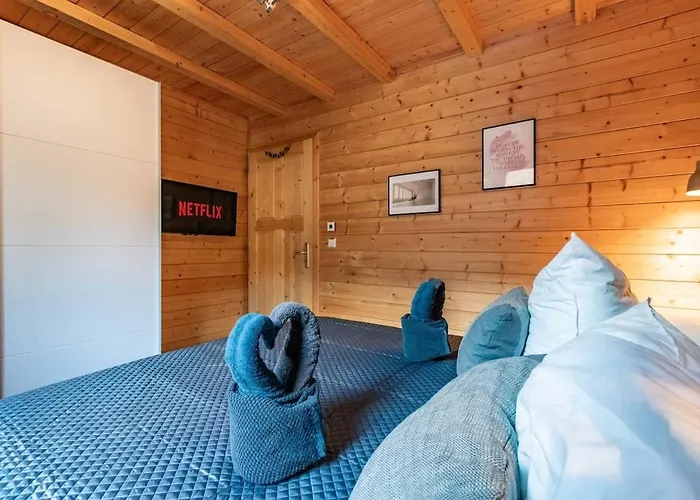 別荘 Wellness Lakehouse Mit Sauna, Whirlpool In Der