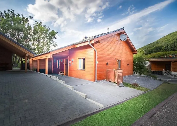 別荘 Wellness Lakehouse Mit Sauna, Whirlpool In Der Rieden